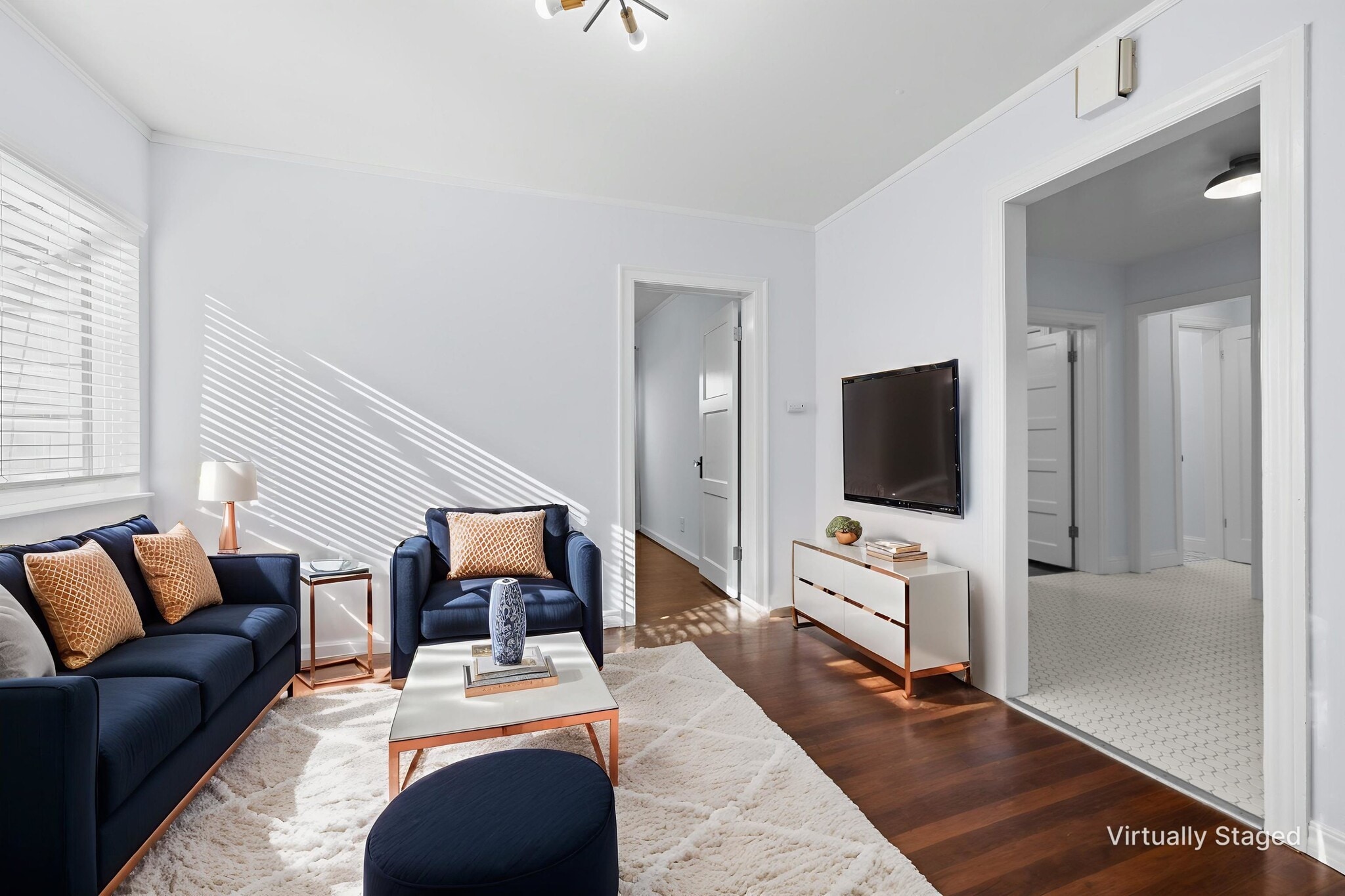 Building Photo - 1724 Lincoln Ave