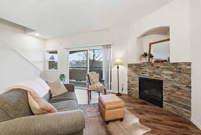 Building Photo - 4317 Sammers View