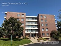 Building Photo - 4000 Triumvera Dr