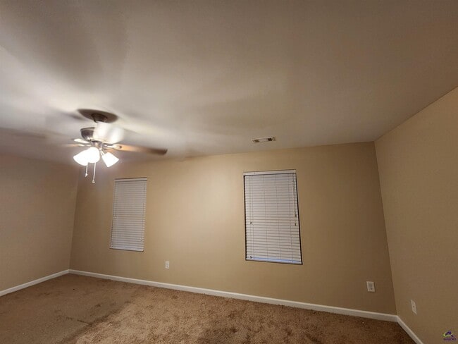 Building Photo - 223 Flowing Meadows Dr