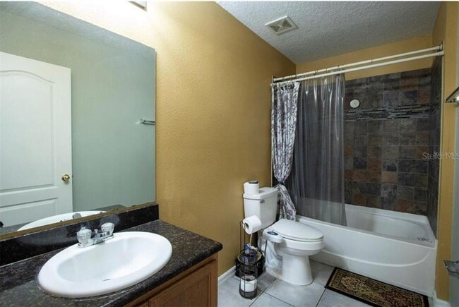 Building Photo - 1412 Blackwater Pond Dr