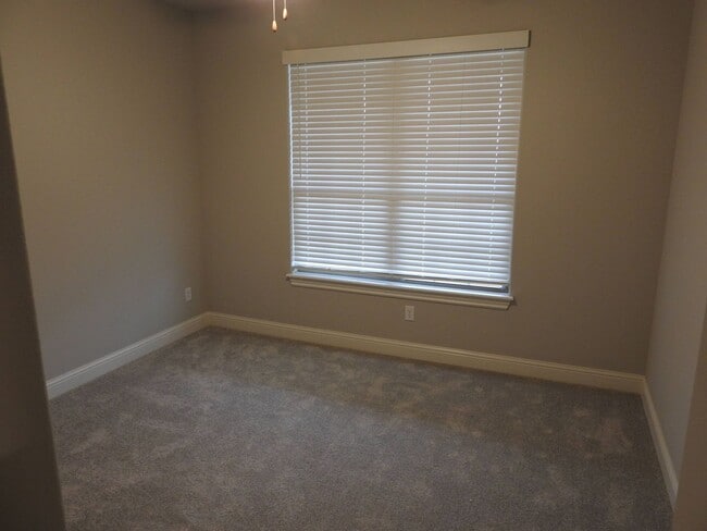 Building Photo - 2021 Construction! 4 Bedroom 2 Bathroom home. Now Leasing
