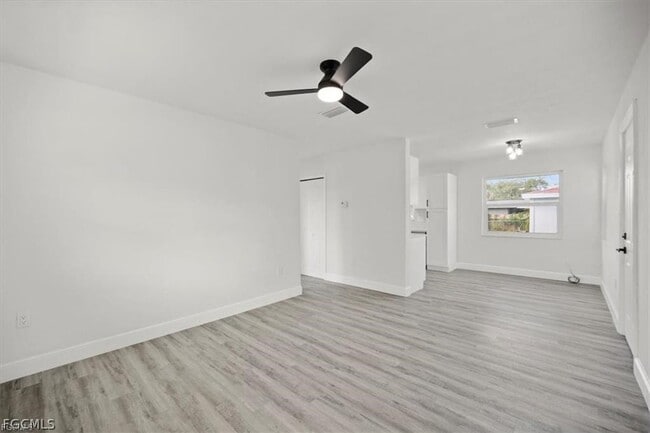 Building Photo - 1644 Pawnee St