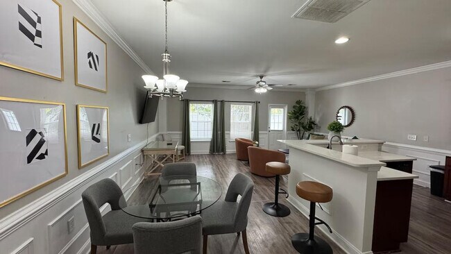 Building Photo - 135 Growden Ln