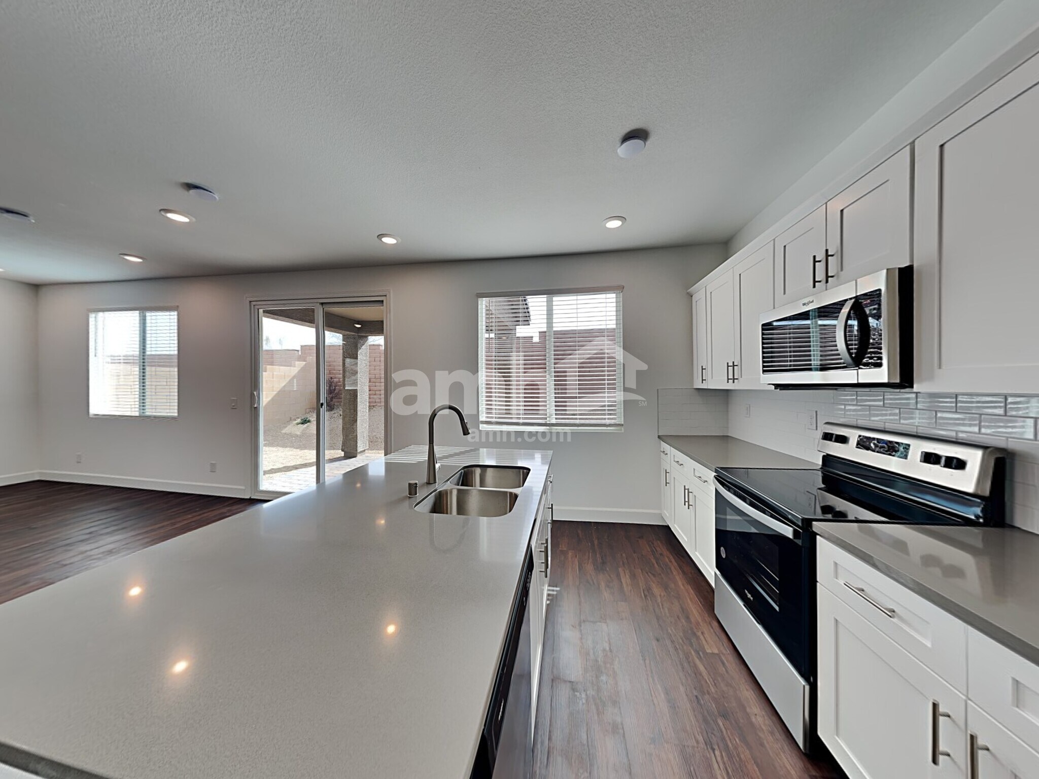 Building Photo - 8963 Tiger Tooth Ave