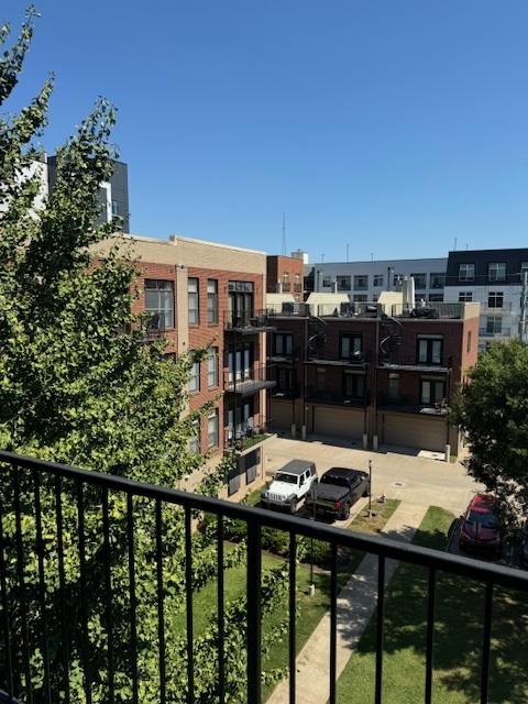 Building Photo - Gorgeous 1BR condo in Germantown next to S...