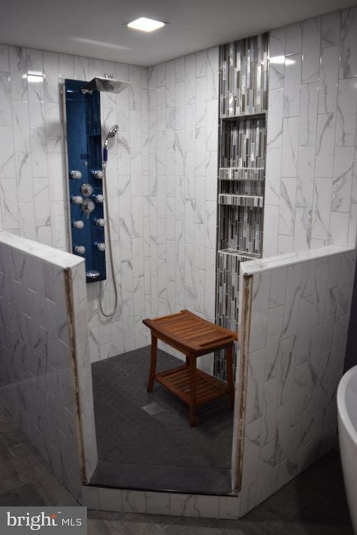 Building Photo - 999 Sunnyside Rd