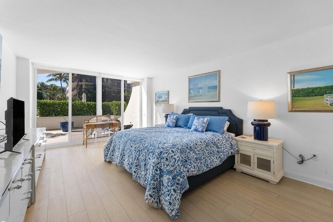 Building Photo - 2773 S Ocean Blvd