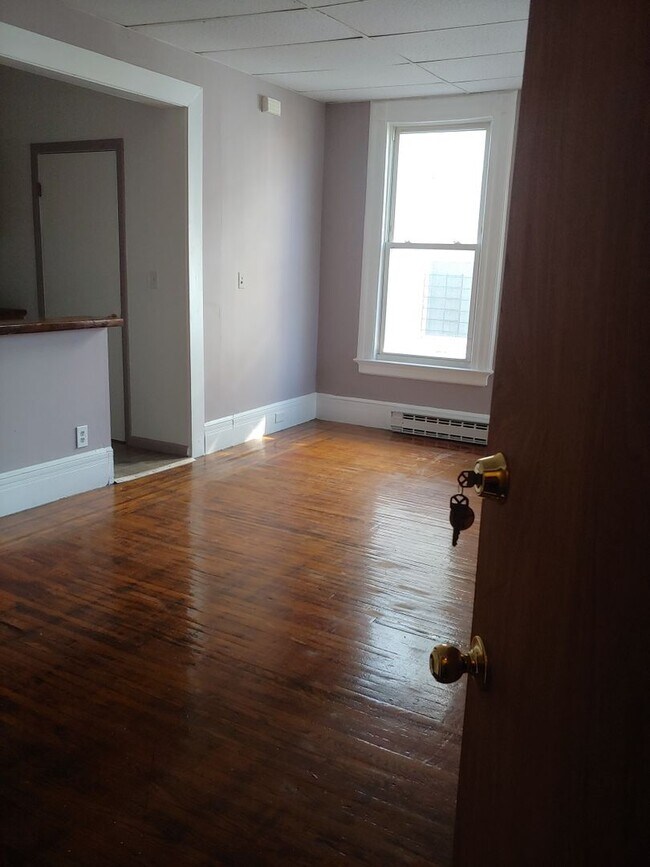 15051507 Chapel Street 1505 Chapel St New Haven CT 06511 Apartment Finder