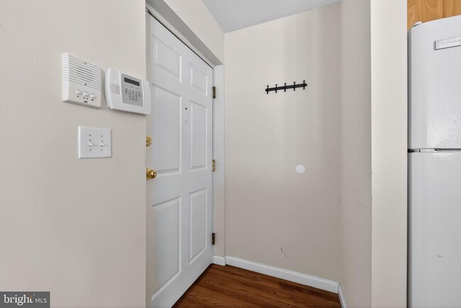 Building Photo - 1521 N 15th St