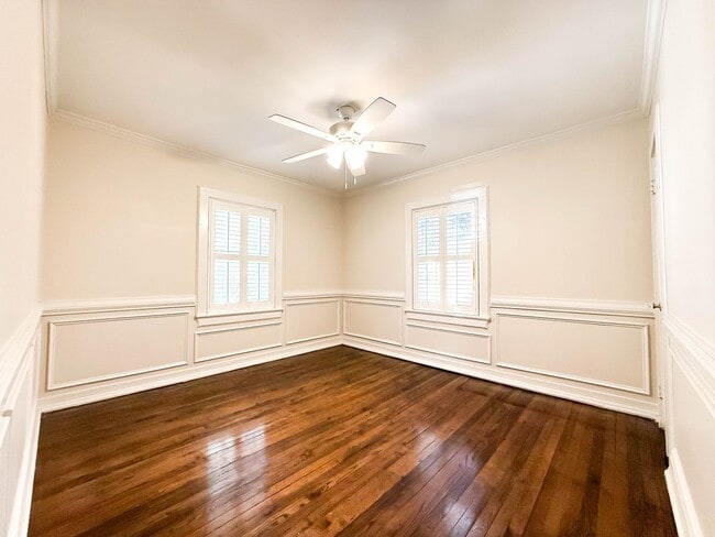 Building Photo - 2525 Camille Dr