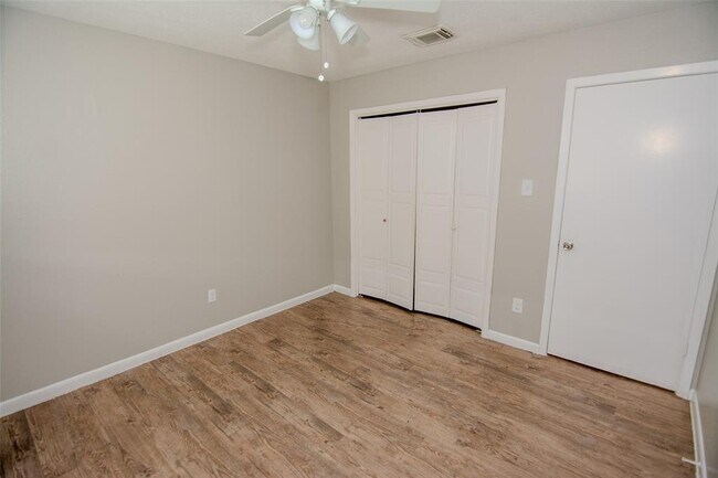 Building Photo - 13403 Carvel Ln