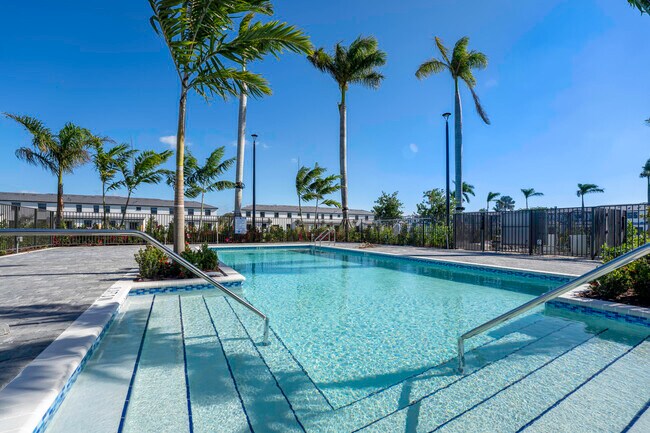 Building Photo - 3024 Green Palm Ct
