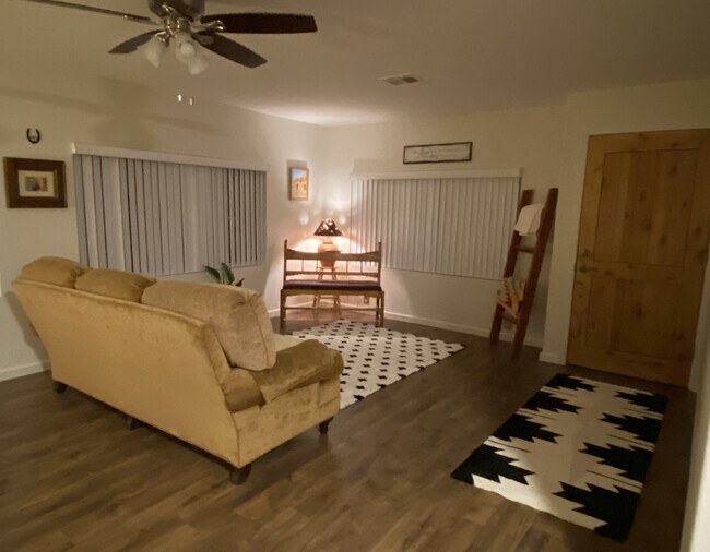 Building Photo - 5725 S Marshall Pl