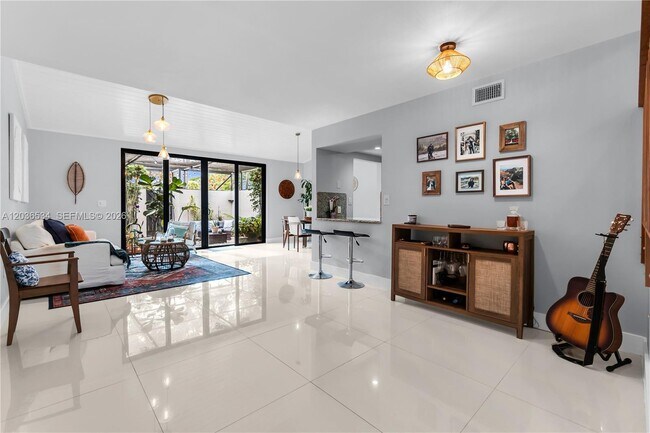 Building Photo - 13340 SW 88th Terrace