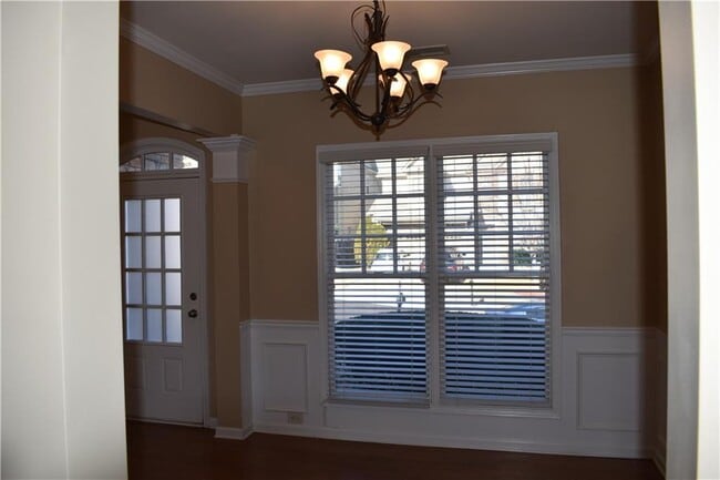 Building Photo - 2320 Harvest Ridge Cir NE