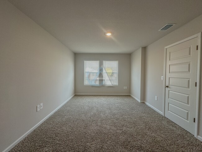 Building Photo - 6166 Bemis Springs Dr