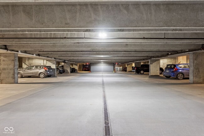 Building Photo - 1448 N Illinois St