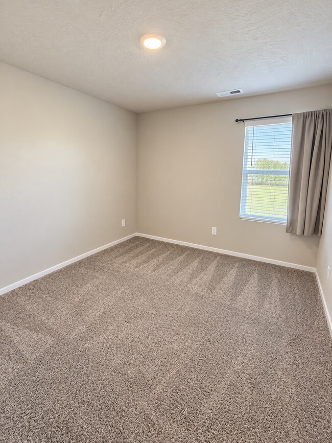 Building Photo - 8218 S Allora Ct