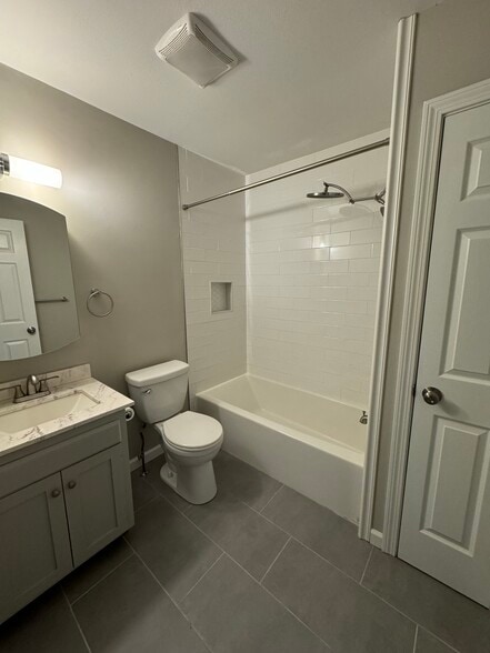 Bathroom - 119 Springbrook Dr
