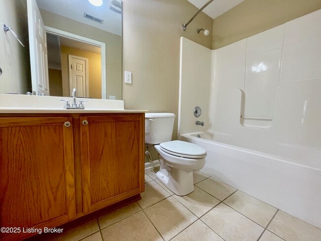 Building Photo - 10308 Dorsey Village Dr