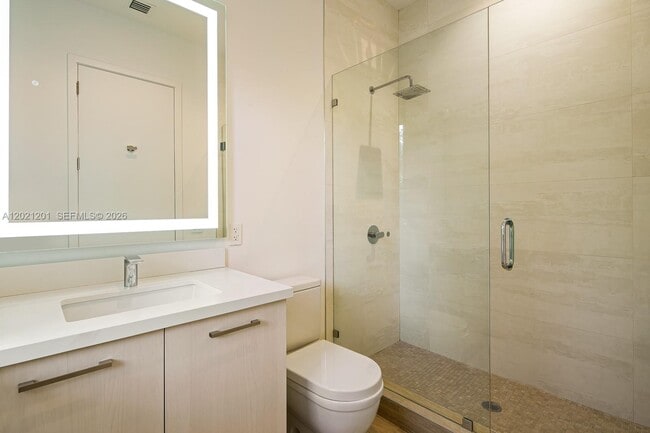 Building Photo - 4760 SW 76th Terrace