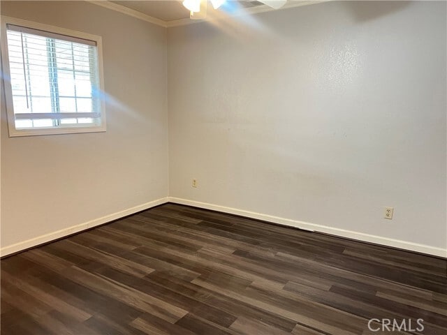 Building Photo - 1153 Johnston Ave