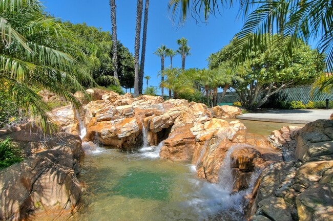 Building Photo - Beautiful and Highly Upgraded Furnished Home in the 55+ Community of Palmia!