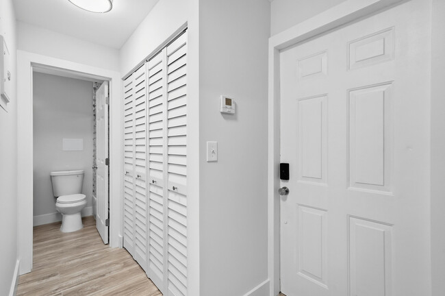 Building Photo - 2514 Taylor St