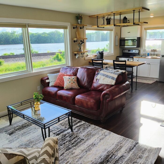 Living Room - 615 S Main St