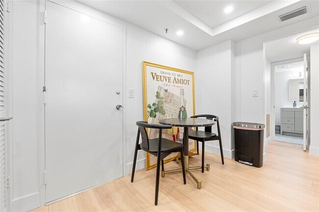 Building Photo - 4750 S Ocean Blvd