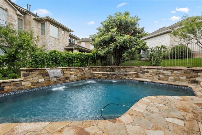 Building Photo - 4308 Canoas Dr
