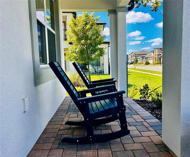 Building Photo - 33234 Sycamore Leaf Dr