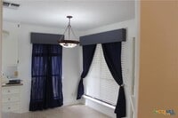 Building Photo - 223 Ridgewood Dr