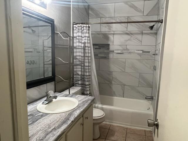 Building Photo - 820 Lamar St