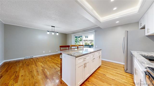 Building Photo - 2946 S Moline Pl