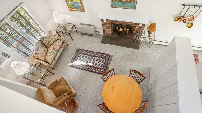 Building Photo - 106 Spoonwood Rd