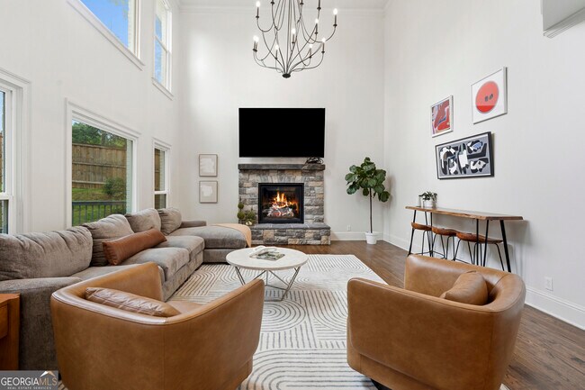 Building Photo - 4221 Willow Oak Dr