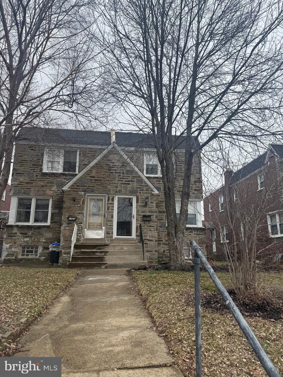 Building Photo - 1131 Kerper St