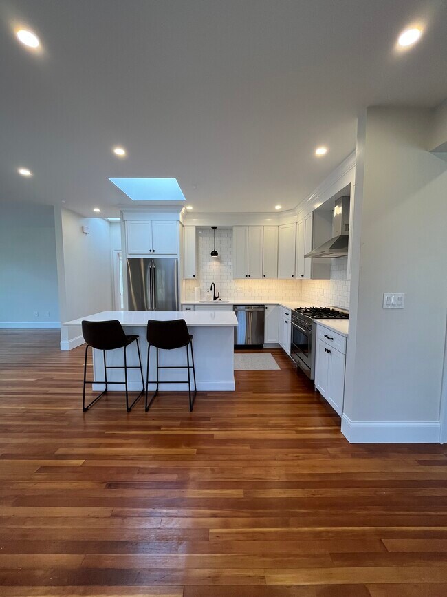 Building Photo - 153 Atlantic Ave