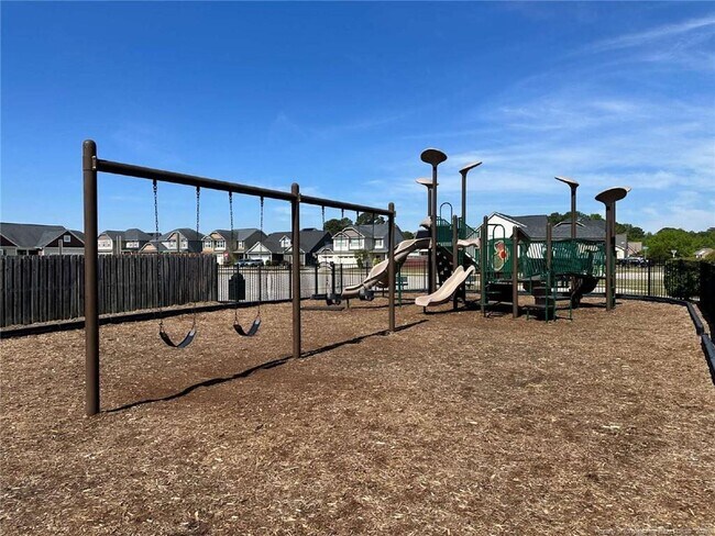 Building Photo - 5125 Perfection Ln