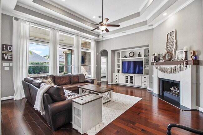 Building Photo - 10611 Red Cedar Hollow Dr