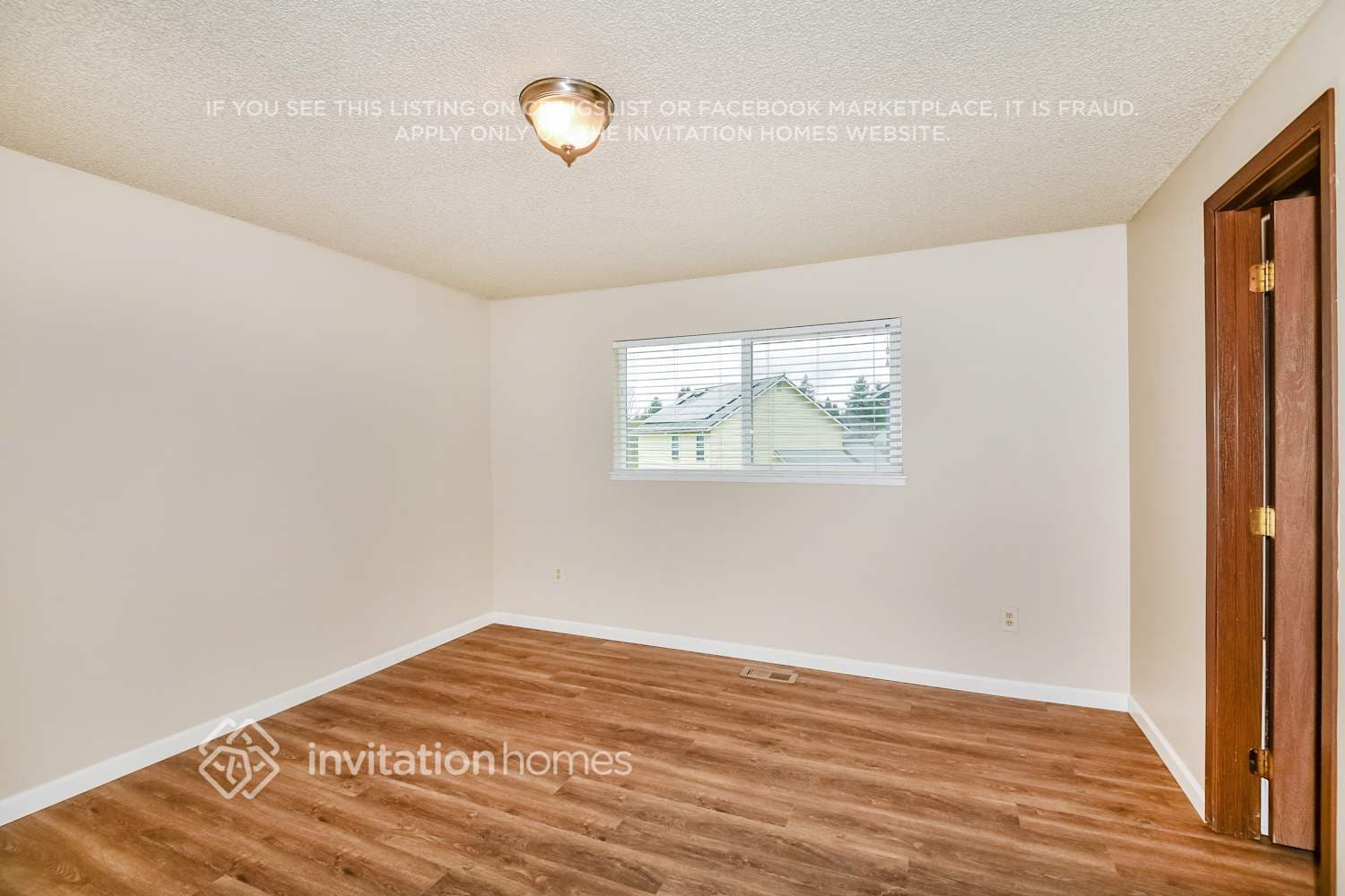 Building Photo - 11834 SE 263rd Ct