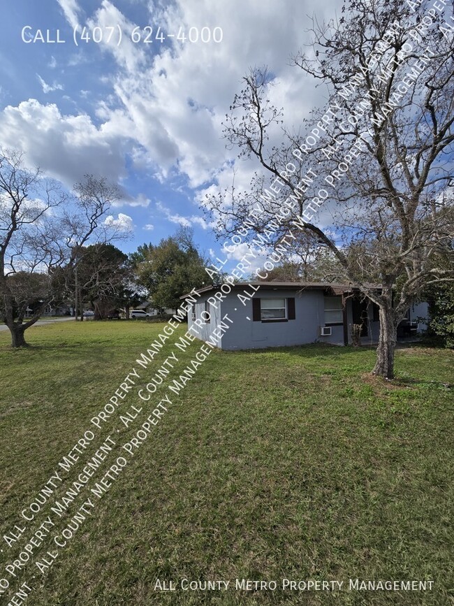 Building Photo - Affordable Orlando 2 Bedroom Duplex