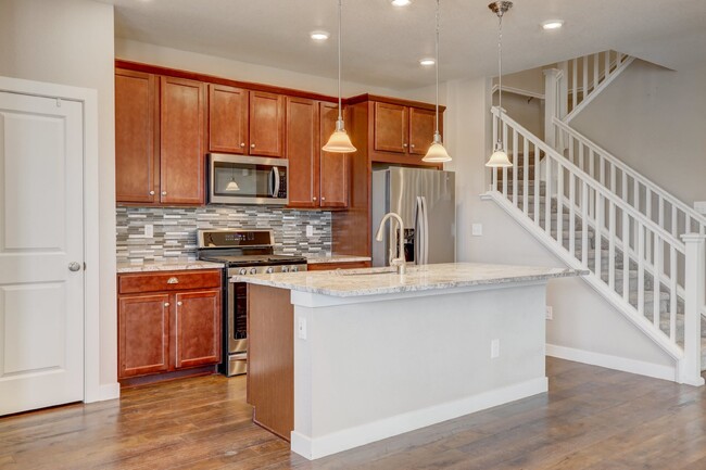 Building Photo - $2,500.00 - 3 Bedrooms and 2.5 Bathrooms T...