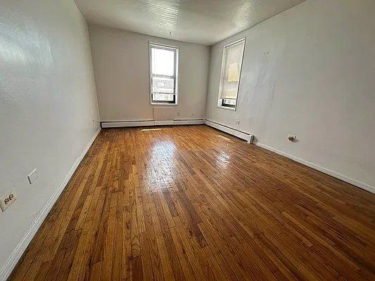 Building Photo - 1 bedroom in BRONX NY 10468