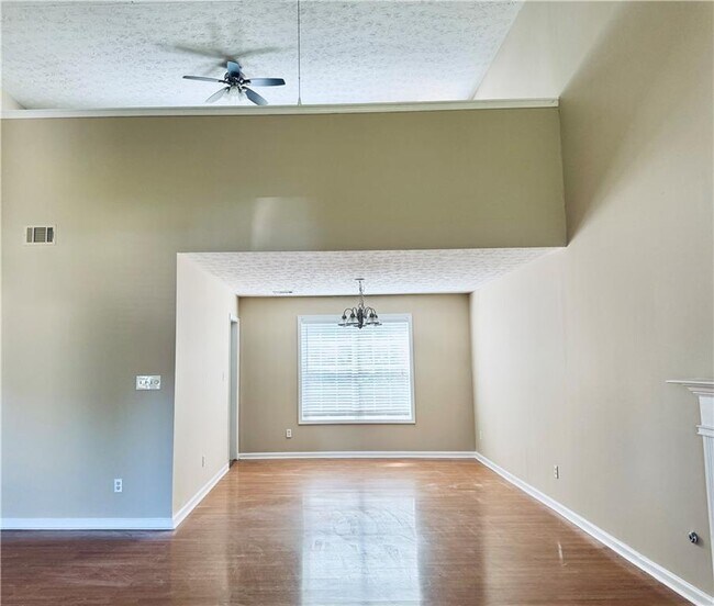 Building Photo - 175 Morton Walk Dr