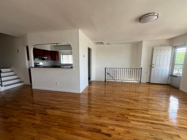 Building Photo - 149-27 84th St