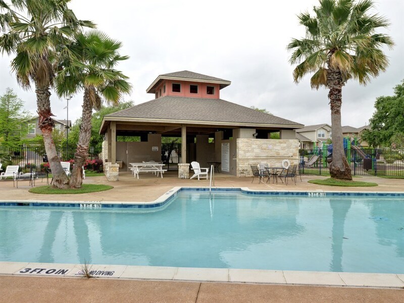 Building Photo - 8725 White Ibis Dr