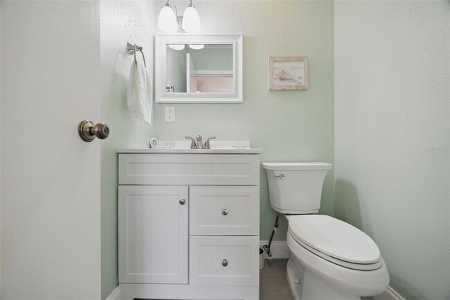 Building Photo - 8911 Blind Pass Rd